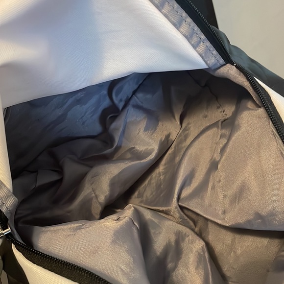 Under Armour Backpack - Picture 10 of 10